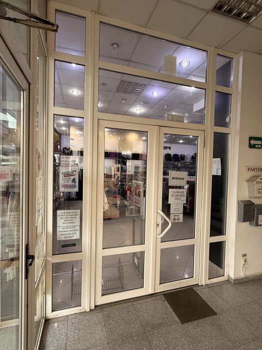 Inchiriere spatiu comercial/parter /piata aurora vest