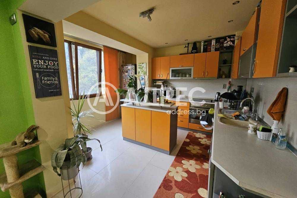 Продава се Тристаен апартамент в Варна, Аспарухово - 85 кв.м за 1158 €/кв.м - Снимка #2