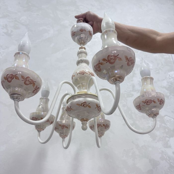 Люстра для гостинной