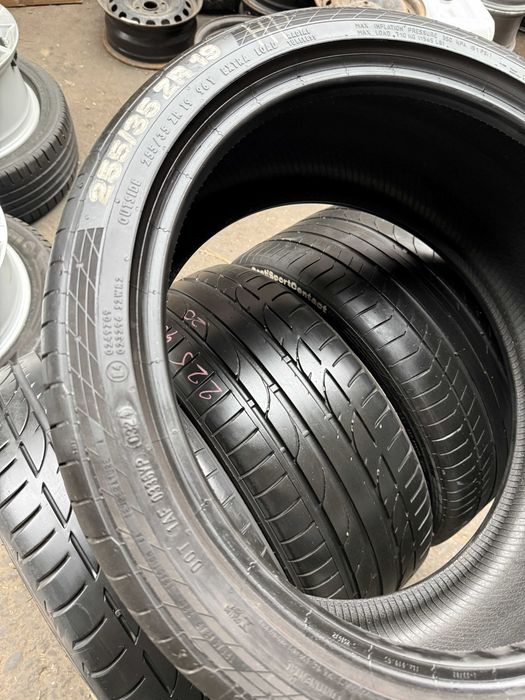 Set Anvelope Vara 255/35 r19 cu 225/40 r19 Continental si Bridgestone