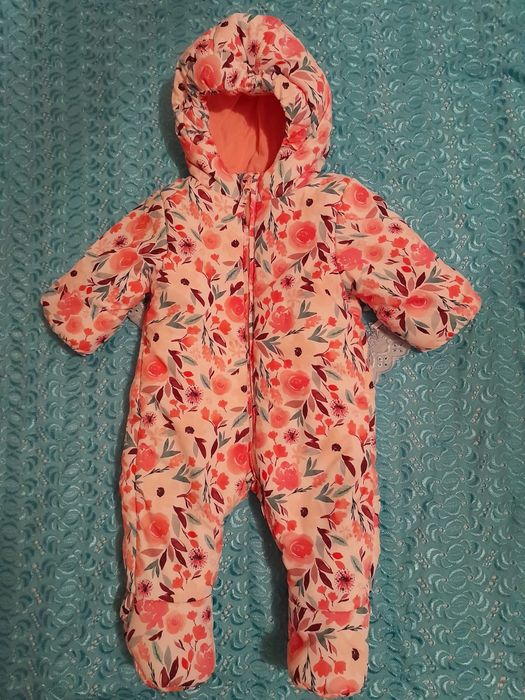 Детский комбинезоны б/у 4500