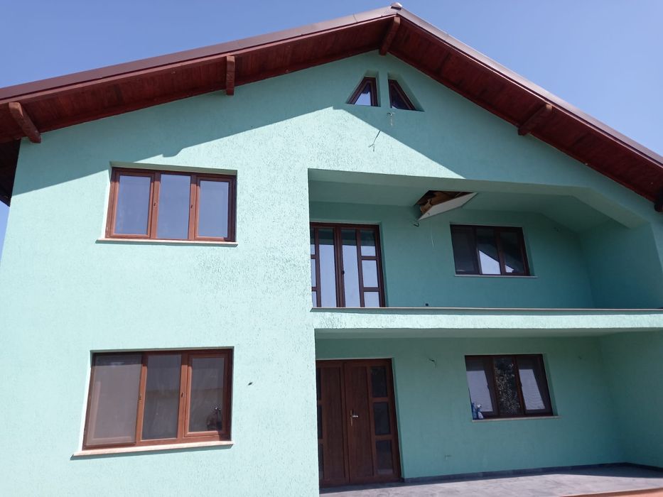 Echipa meseriași serioasă