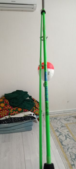 Продам спиннинг удочка