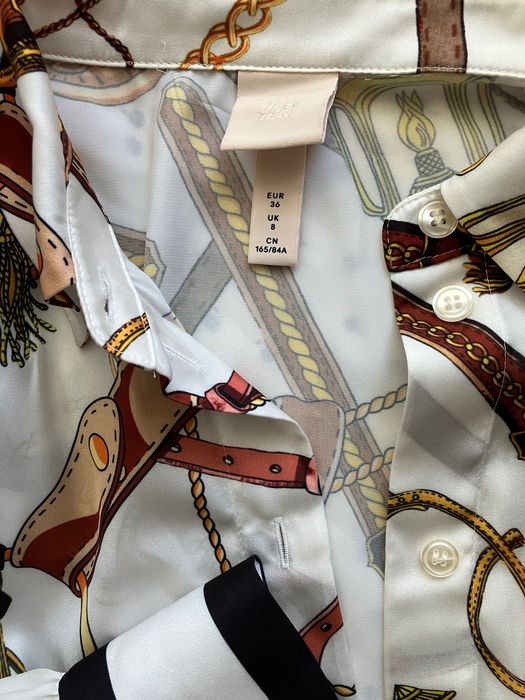 H&M сатенирана рокля