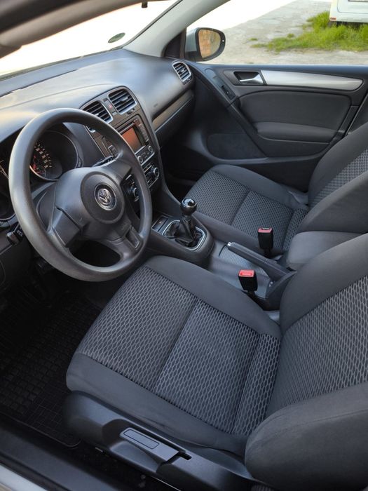 VOLKSWAGEN Golf 2010 — imagine 5