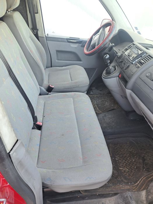 Фолксваген Транспортер VW Transporter T5 2.5ТДИ 131к.с. САМО НА ЧАСТИ