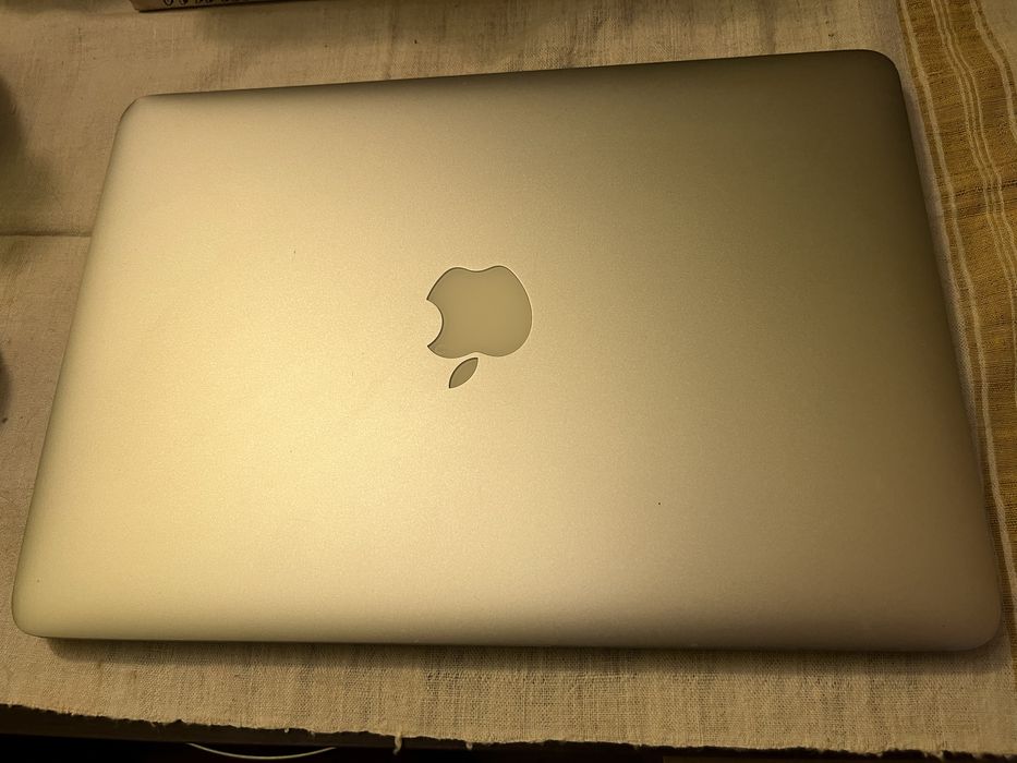 Mac book pro 13 intel core 15