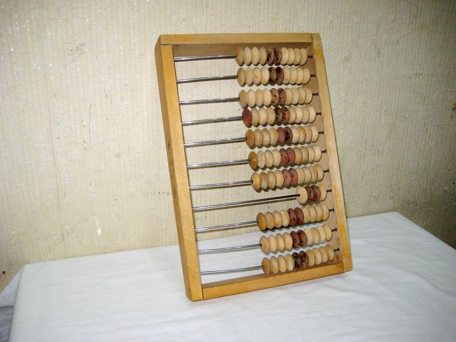 Счеты деревянные СССР кocтяшки дeревянные отличном состоянии!