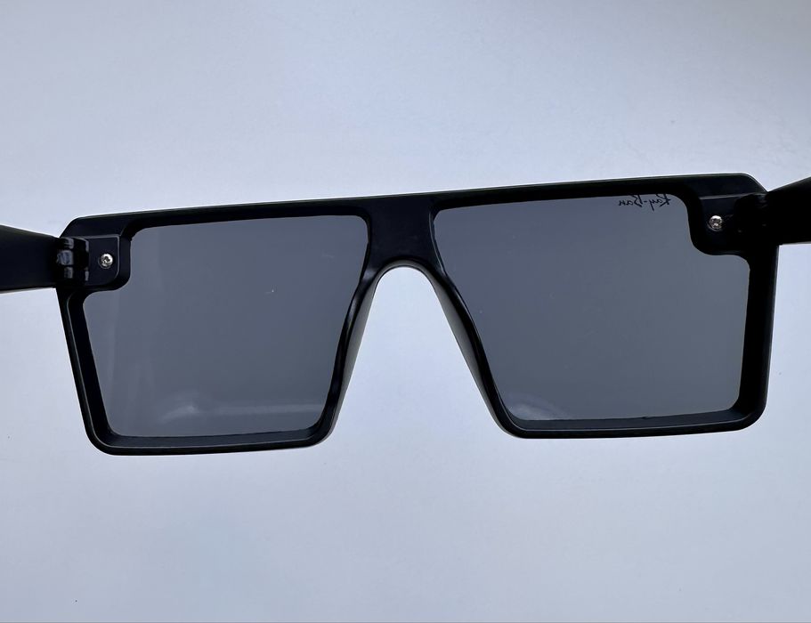 Ray-Ban Oversized Shield Square Sunglasses Black Matte Unisex