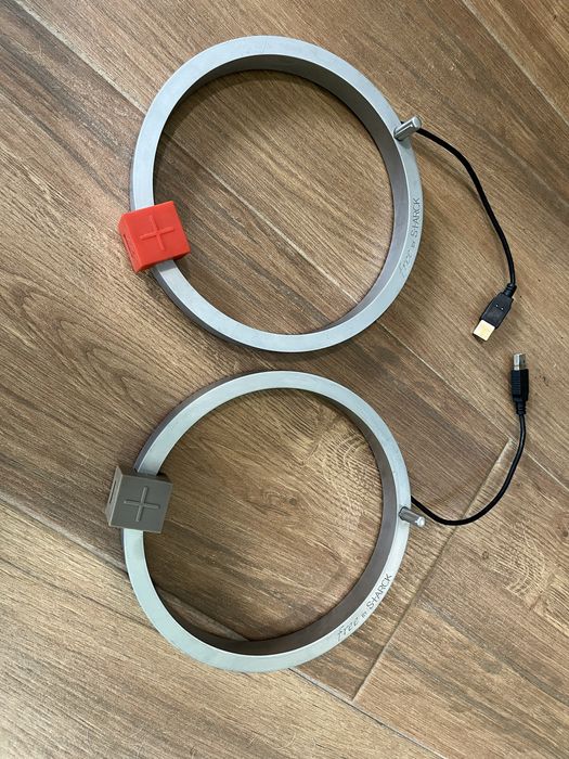 Поддръжка на  Freebox Server от Starck Revolution