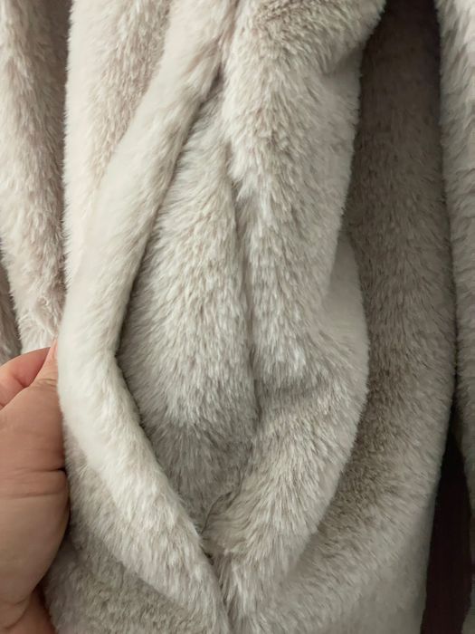 H&M blana artificiala jacheta
