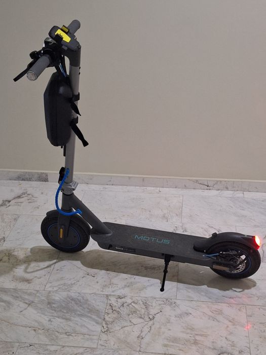 Trotineta Motus Scooty noua