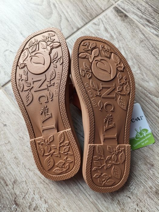 ONCAI Șlapi pentru femei, mărimea 37 EU noi in cutie