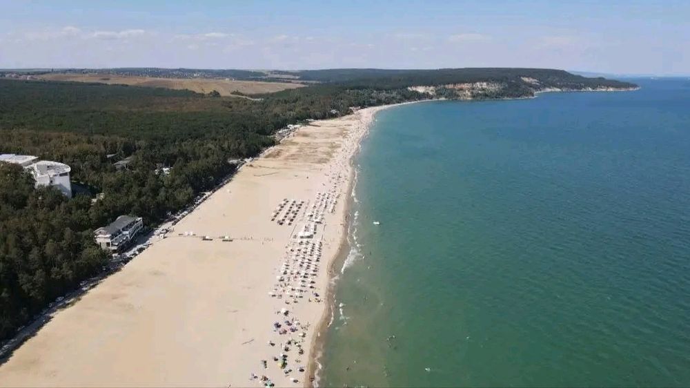 Дава се под наем Тристаен апартамент в с. Близнаци, Област Варна - 83 кв.м за 300 € - Снимка #9