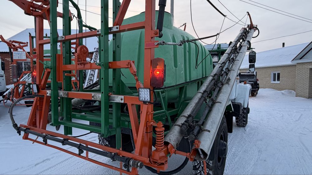 Самоходный опрыскиватель Авагро