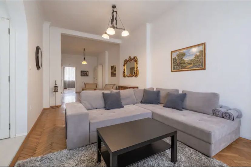 Дава се под наем Тристаен апартамент в София, Център - 120 кв.м за 1495.83 € - Снимка #5