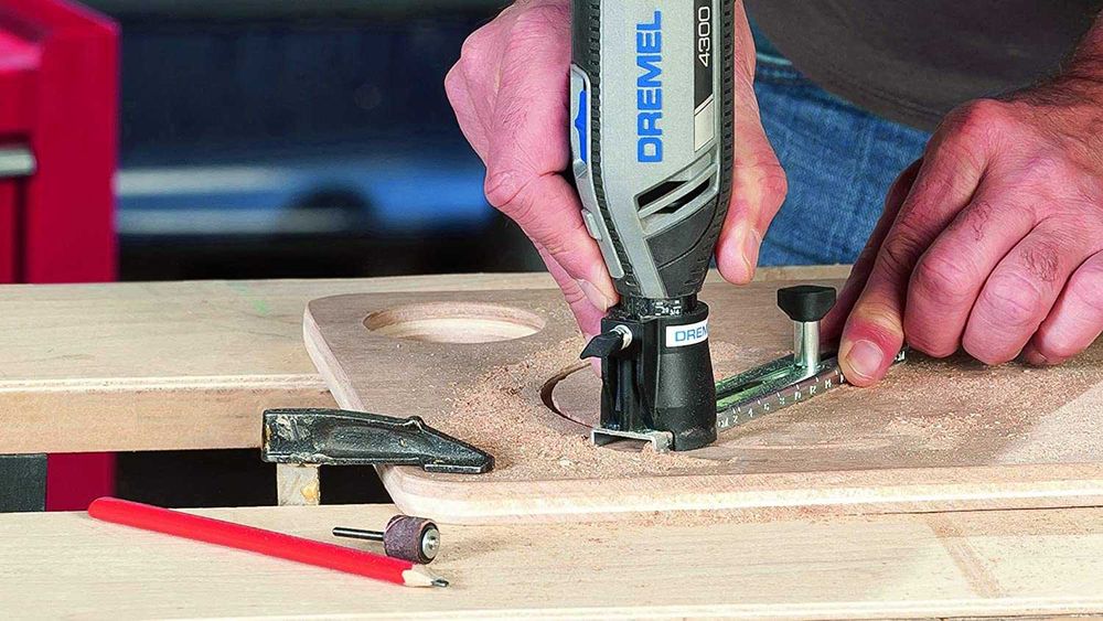 Dremel 678 приставка за рязане по линия и окръжност до 30cm