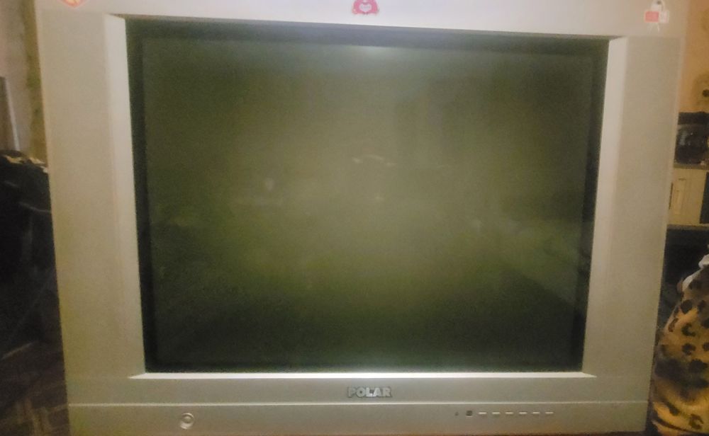 Продам телевизор