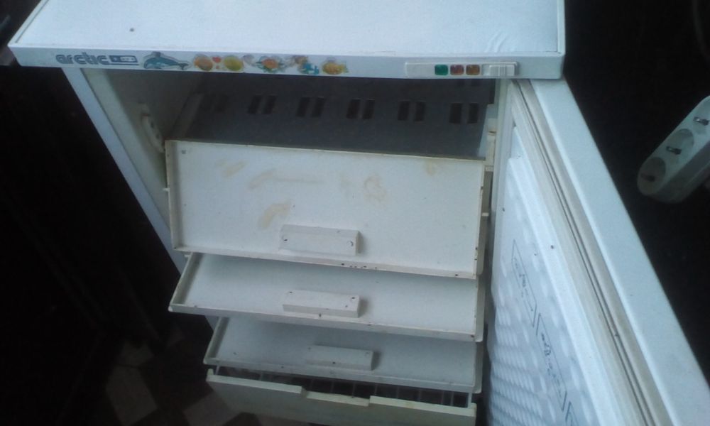 Congelator cu 4 pupitre