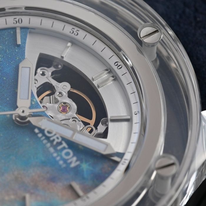 Ceas Norton Saphirus Nebula editie limitata la doar 2 exemplare