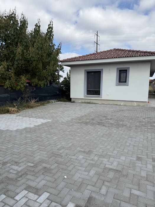 Casa de vanzare