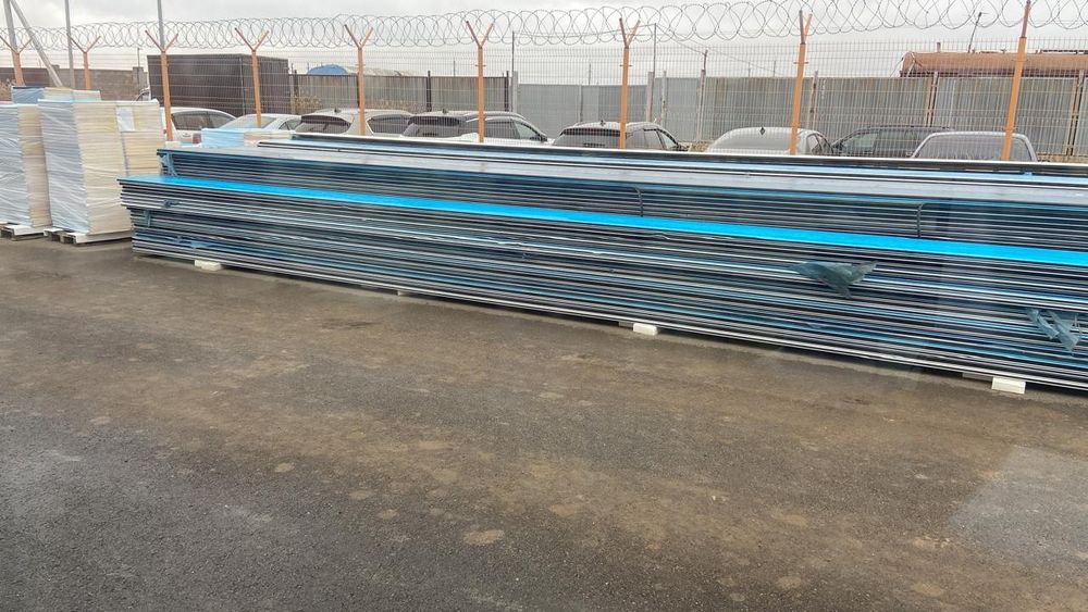 Сендвич панели от секционных ворот