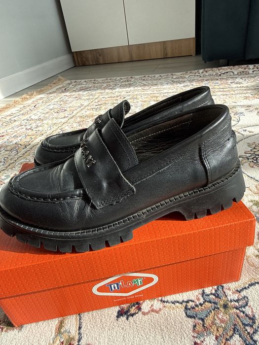 Туфли школьные от Tiflani