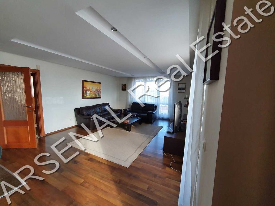 Дава се под наем Многостаен апартамент в София, Овча купел - 210 кв.м за 1100 € - Снимка #1