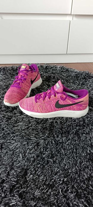 Дамски маратонки Nike размер 38.5 Flyknit