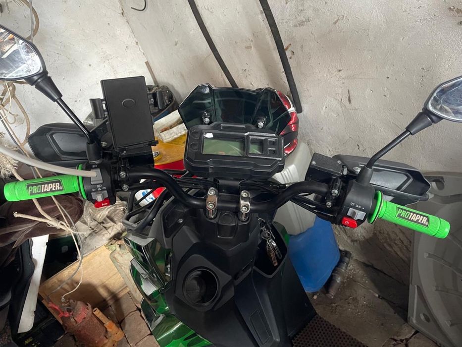 Продам скутер танк