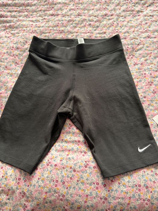 Спортни къси панталонки NIKE