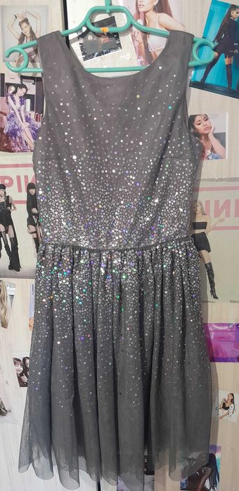 Рокля S размерс пайети