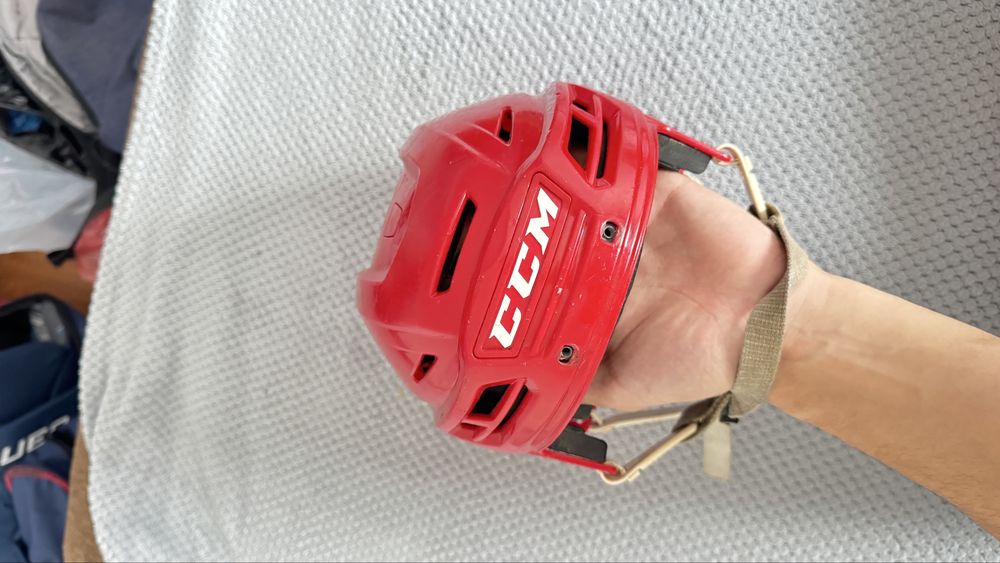 Хоккейный шлем CCM