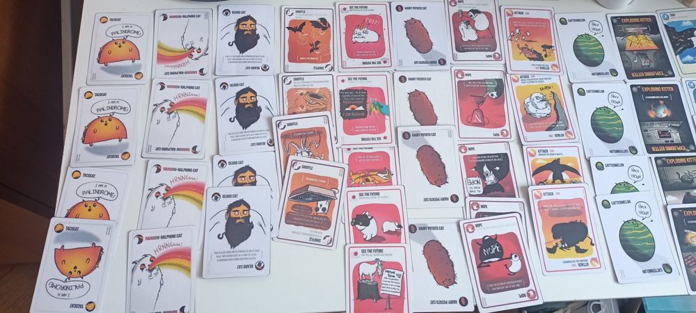 Joc de societate pachet exploding kittens