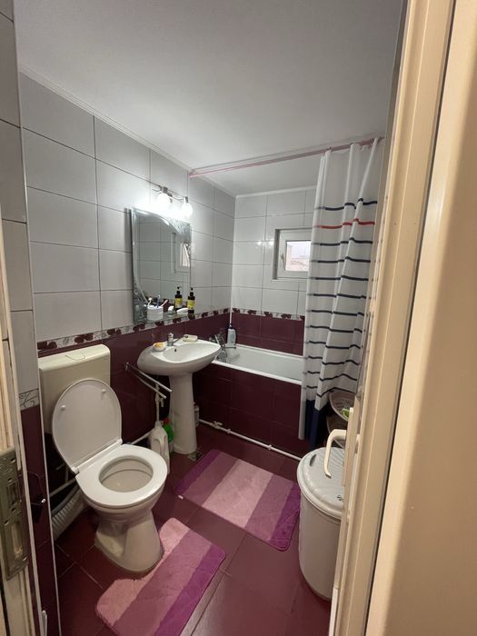 Apartament de inchiriat 3 camere Alexandria