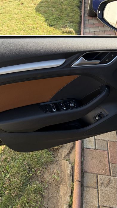 Audi e-tron plug in hybrid S line