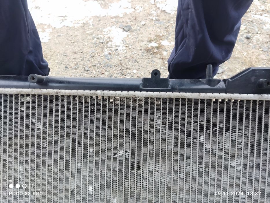 Радиатор охлаждения subaru sg