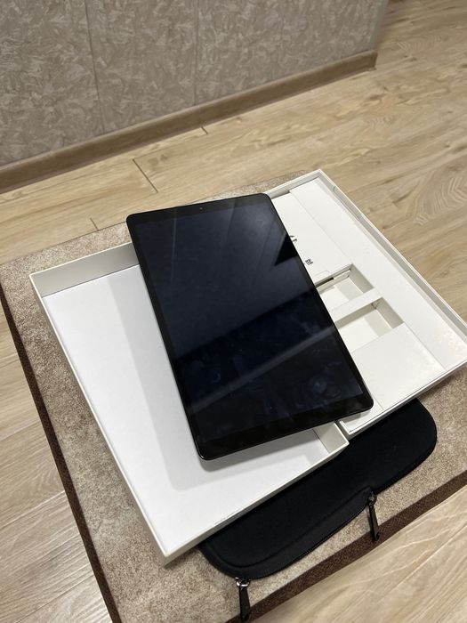 Samsung Galaxy Tab A  /64GB