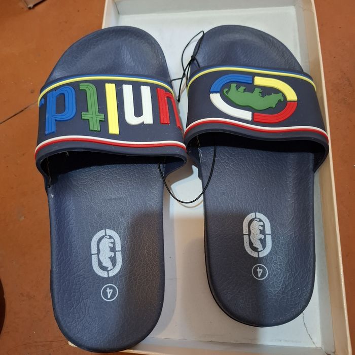 Продам сланцы детские!