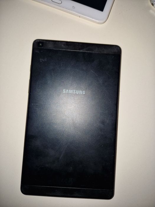 Vând 3 tablete Samsung piese