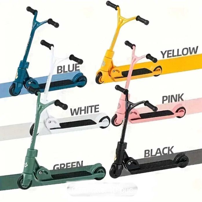 Mini-trotineta de jucarie