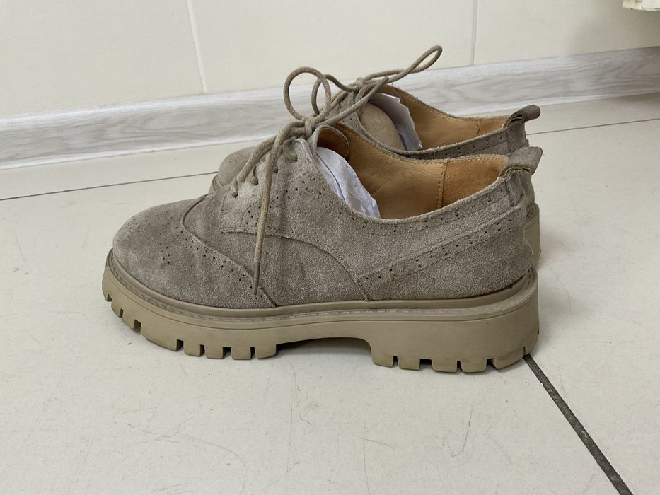 Ботинки из натуральной замши