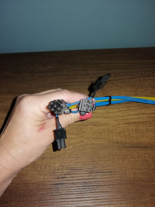 Кабел/ Преходник