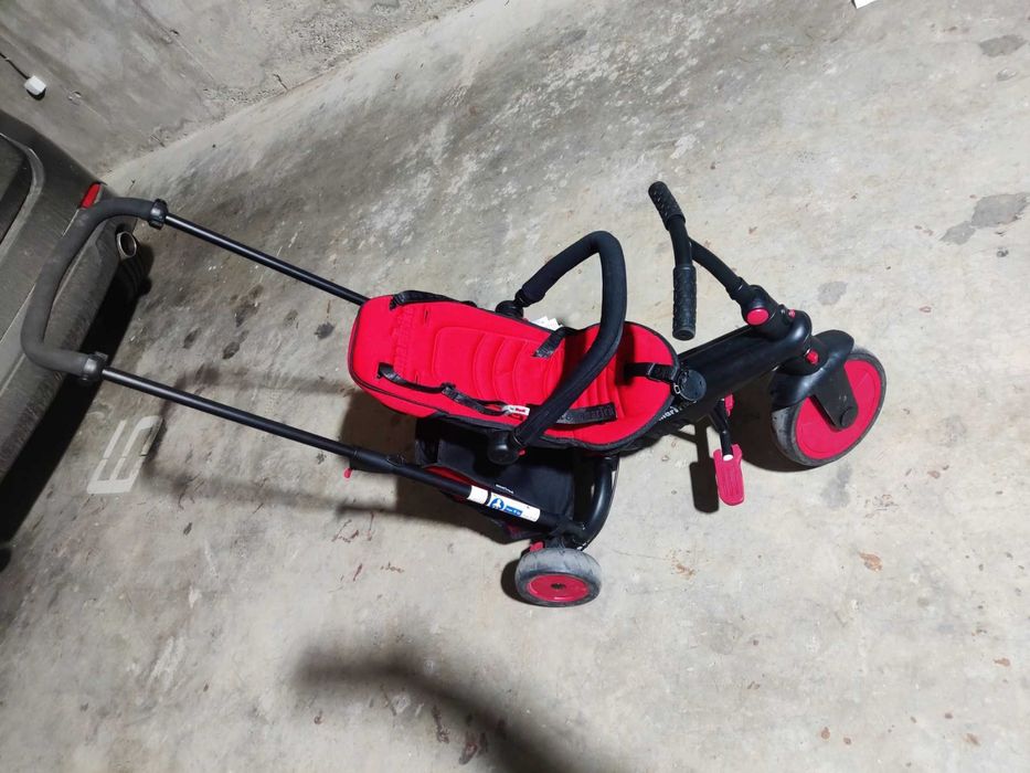 Детска триколка Smar Trike за 10-36 мес. напълно запазена
