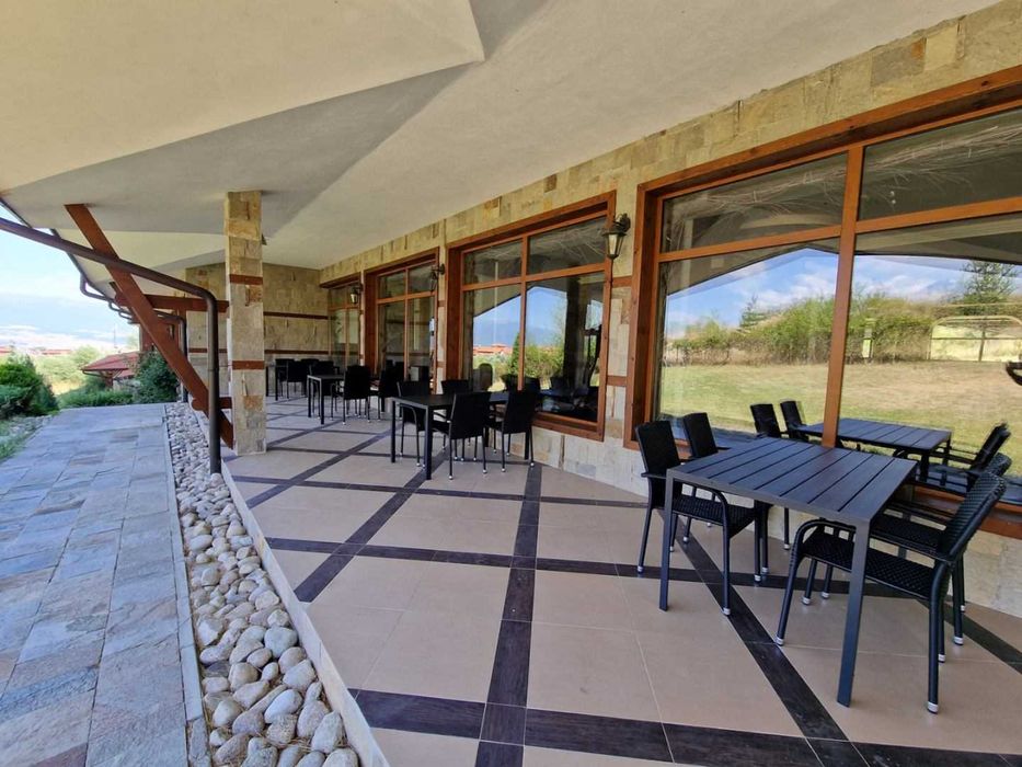 Тристаен апартамент в комплекс с минерална вода за продажба в Банско