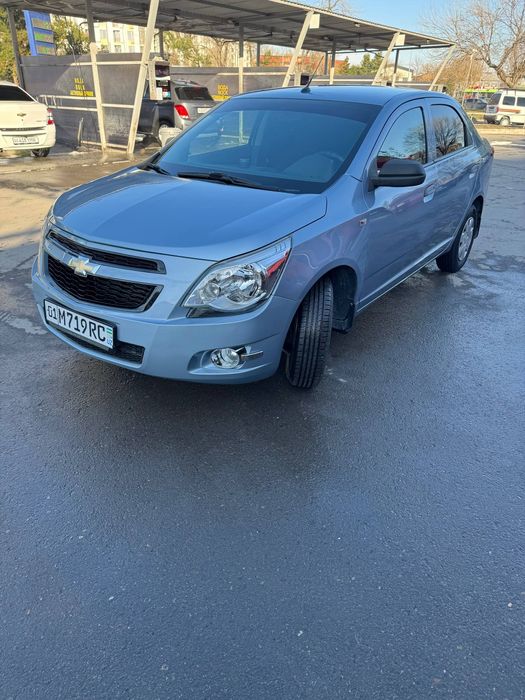 Cobalt 2013 yil mehanika srochna sotiladi. Beyzinda yurgan