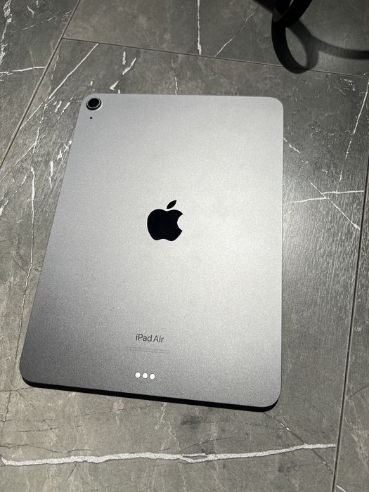 iPad Air 5 поколение 256gb