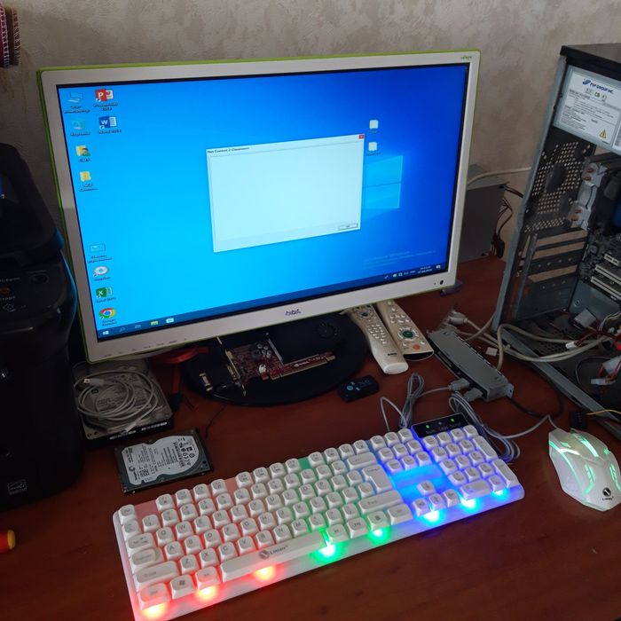 Продам Телевизор/монитор 21"
