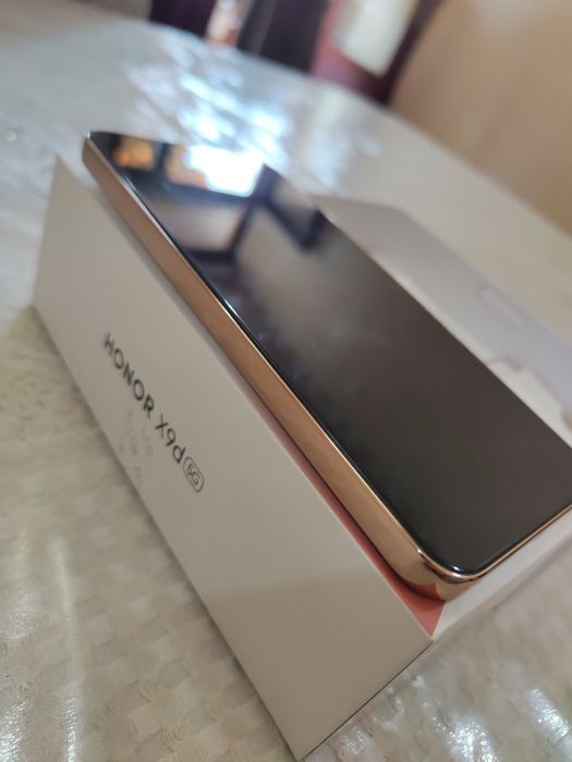 Honor x9d 12/256gb