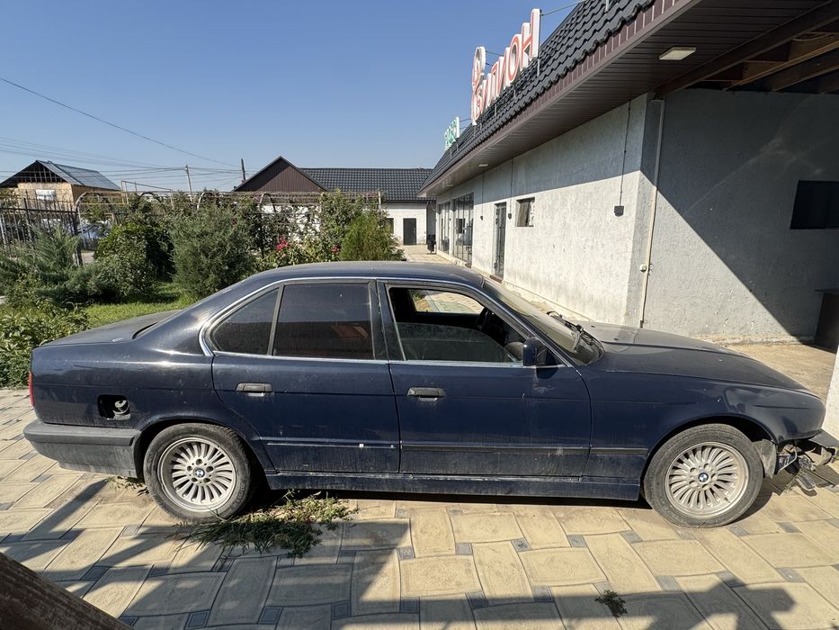 BMW 520I на ходу